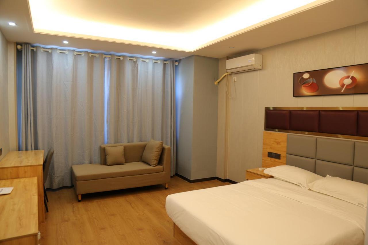 Hotel Anhui Lomé Esterno foto