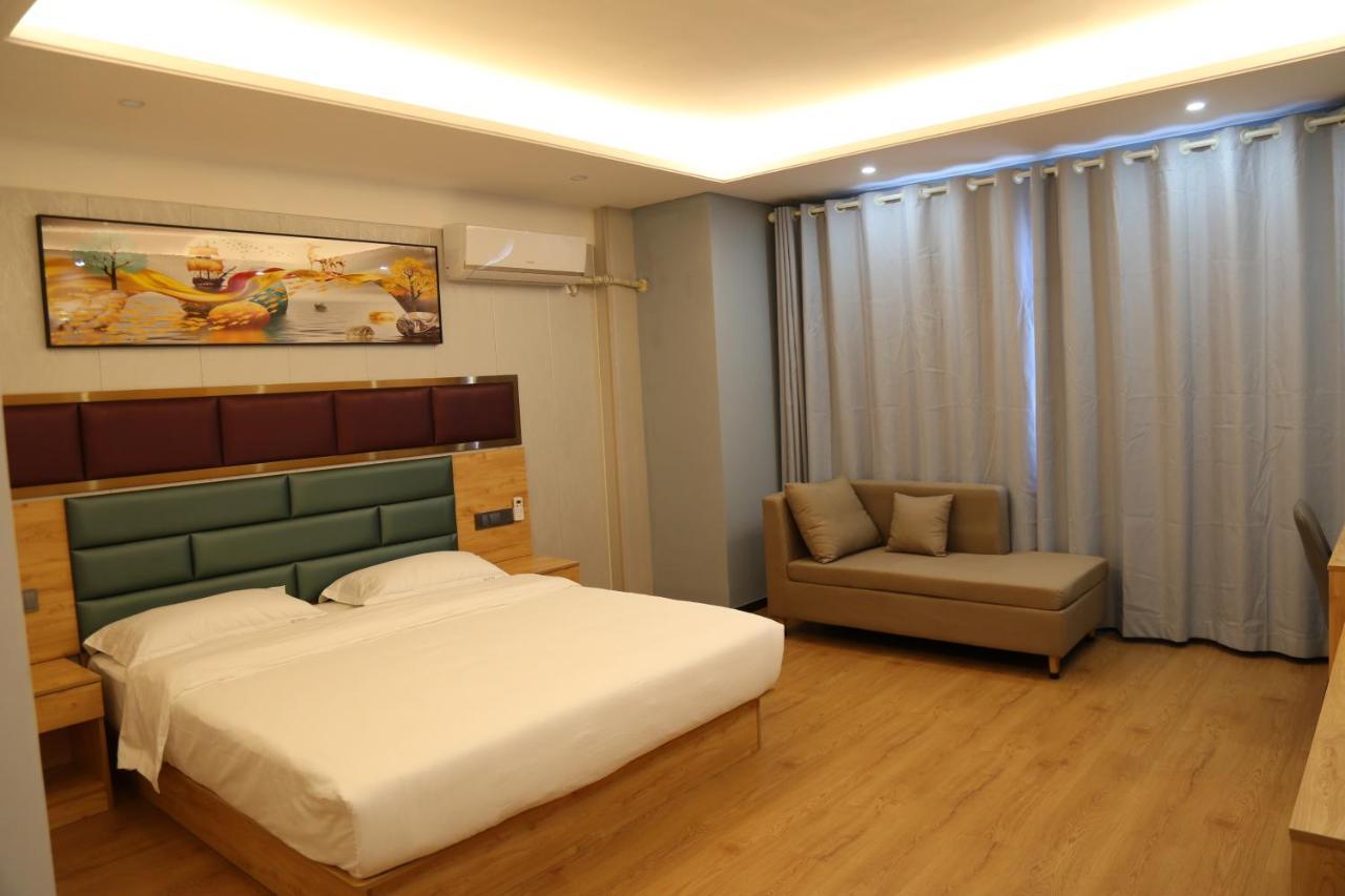 Hotel Anhui Lomé Esterno foto