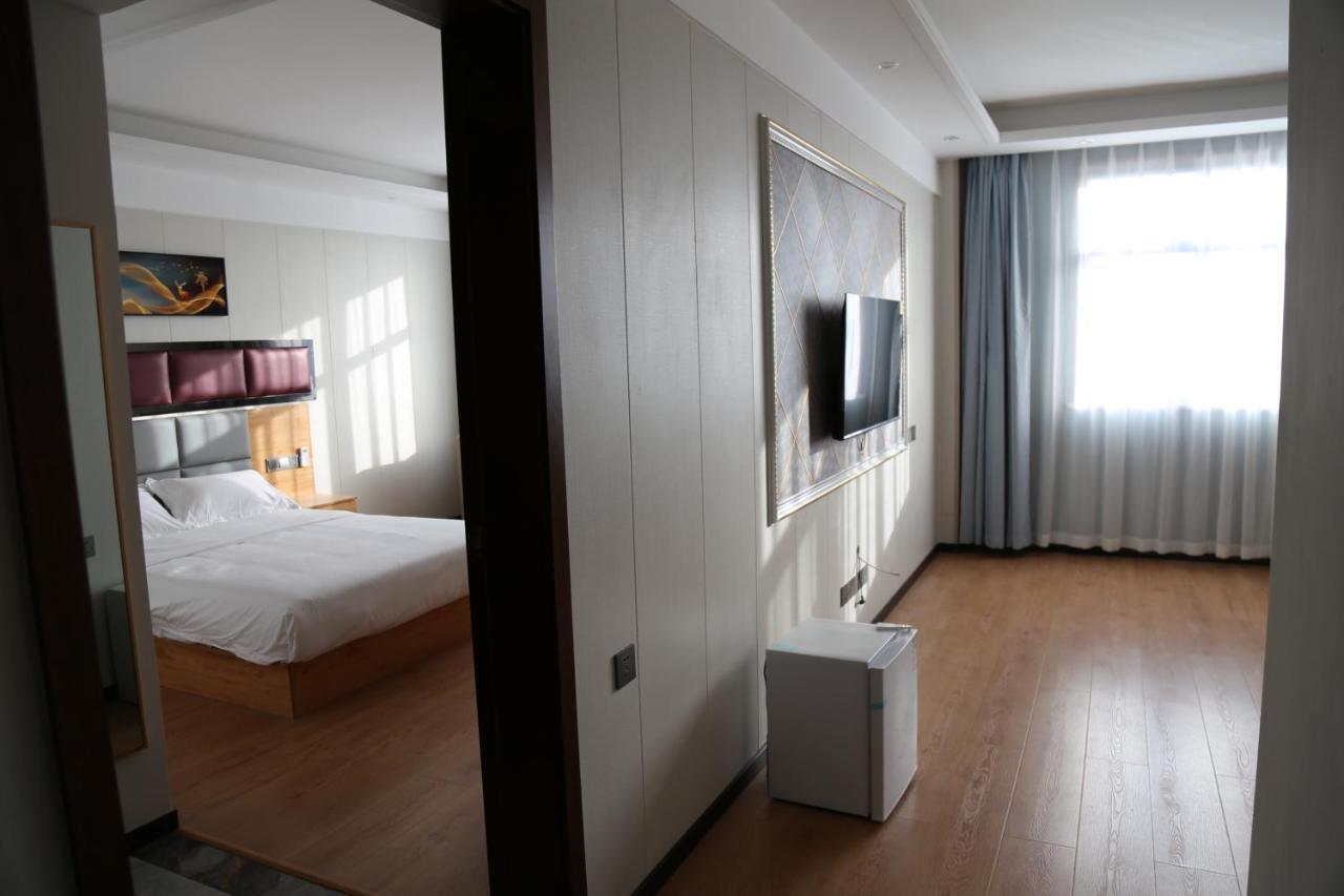 Hotel Anhui Lomé Esterno foto