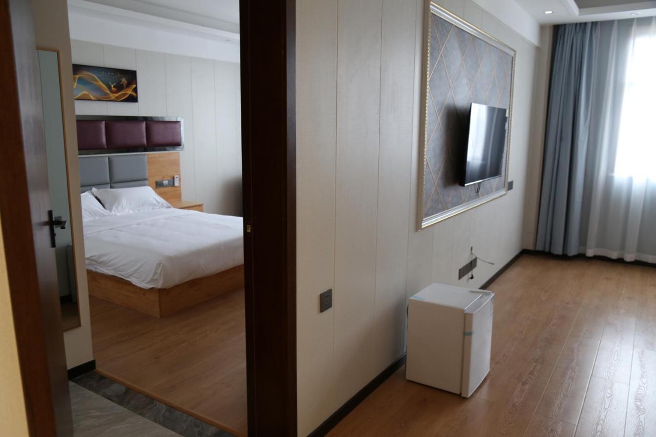 Hotel Anhui Lomé Esterno foto